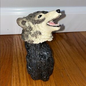 Wolf Head Figurine